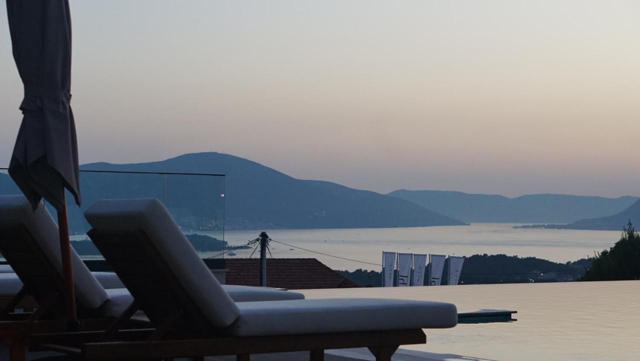 Royal Blue Resort & Residences Tivat Dış mekan fotoğraf